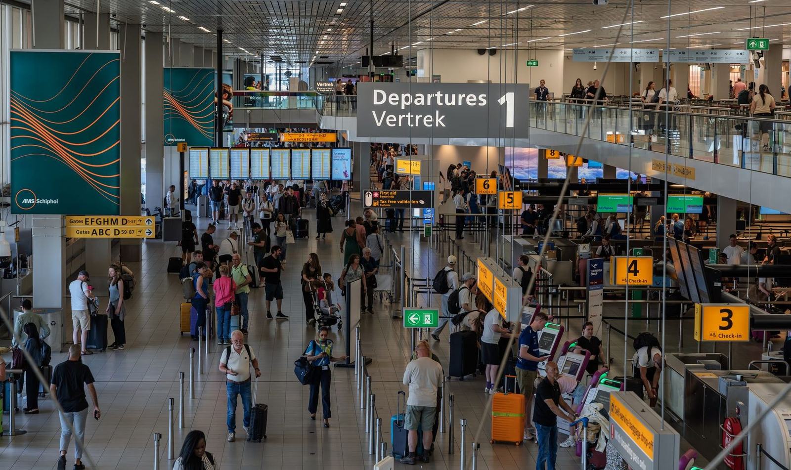 Airport Limo Service in Toronto